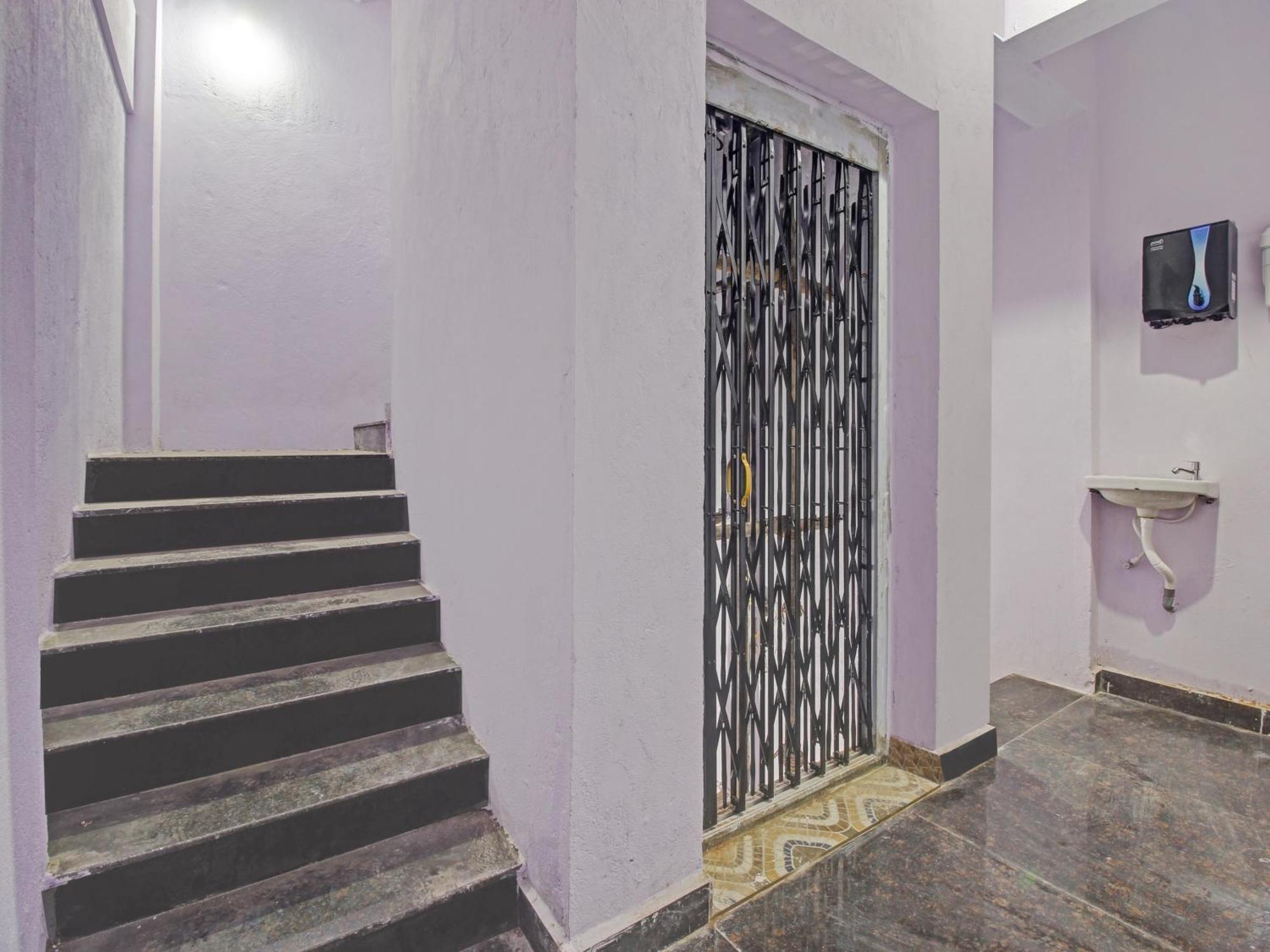 Hotel O Royal Stay Haidar Sahibguda Exterior foto